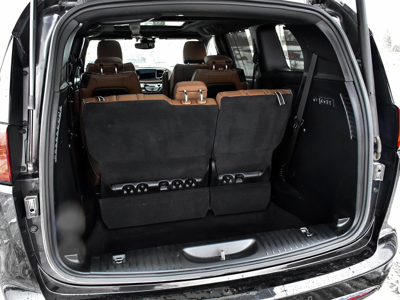 2020 Chrysler Pacifica Limited Photo