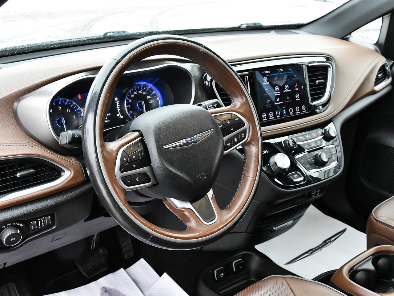 2020 Chrysler Pacifica Limited Photo