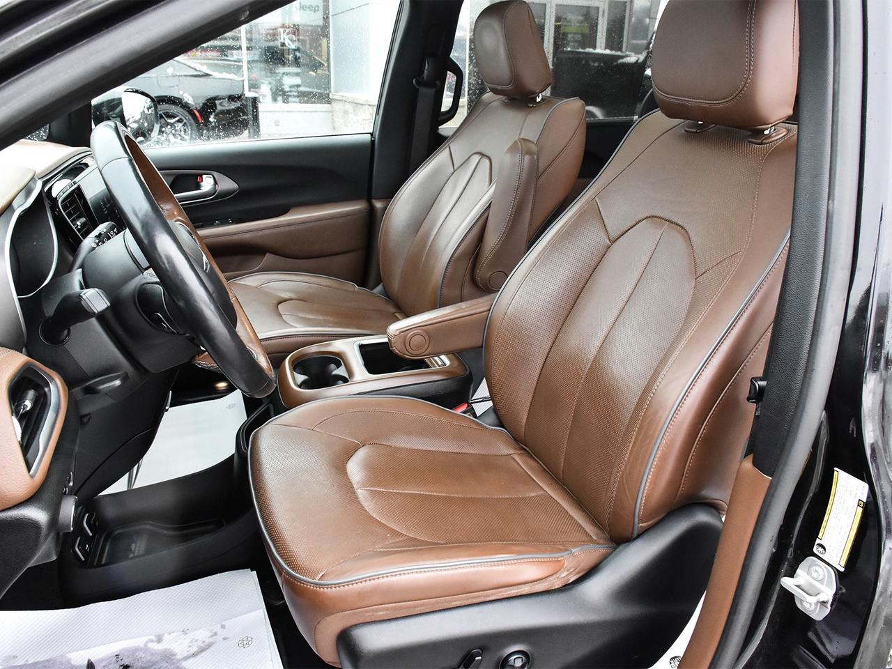 2020 Chrysler Pacifica Limited Photo