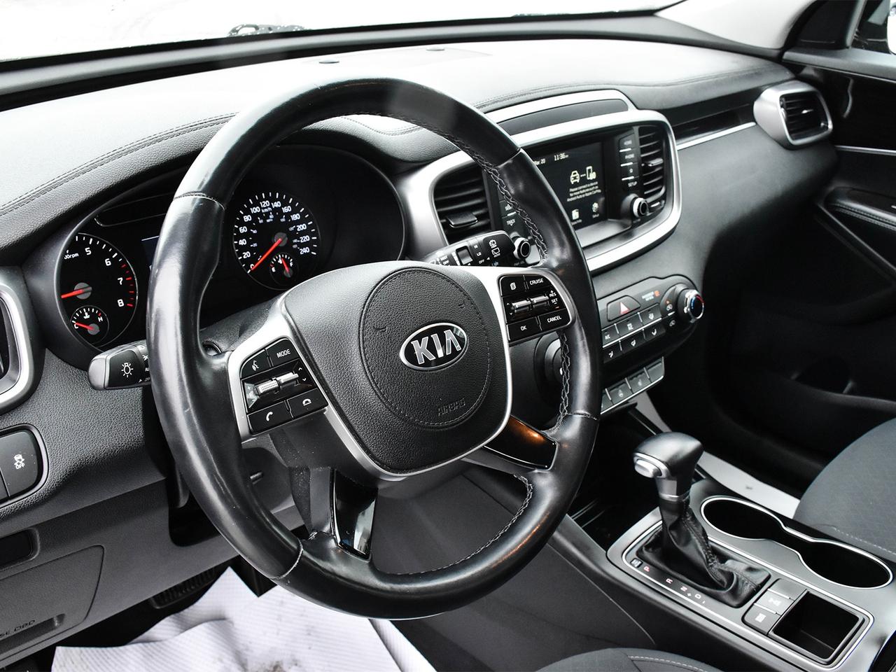 2019 Kia Sorento LX Photo