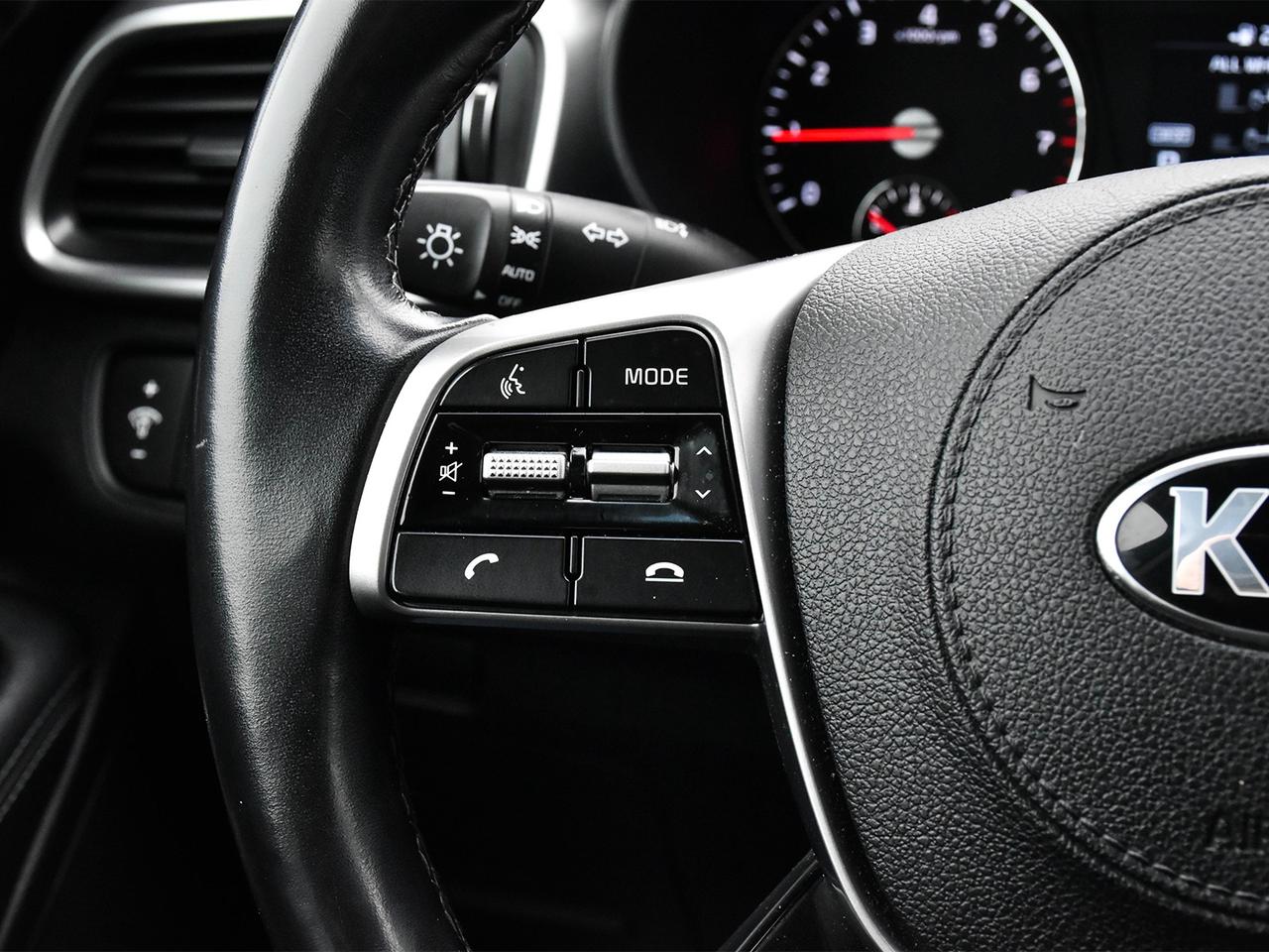 2019 Kia Sorento LX Photo