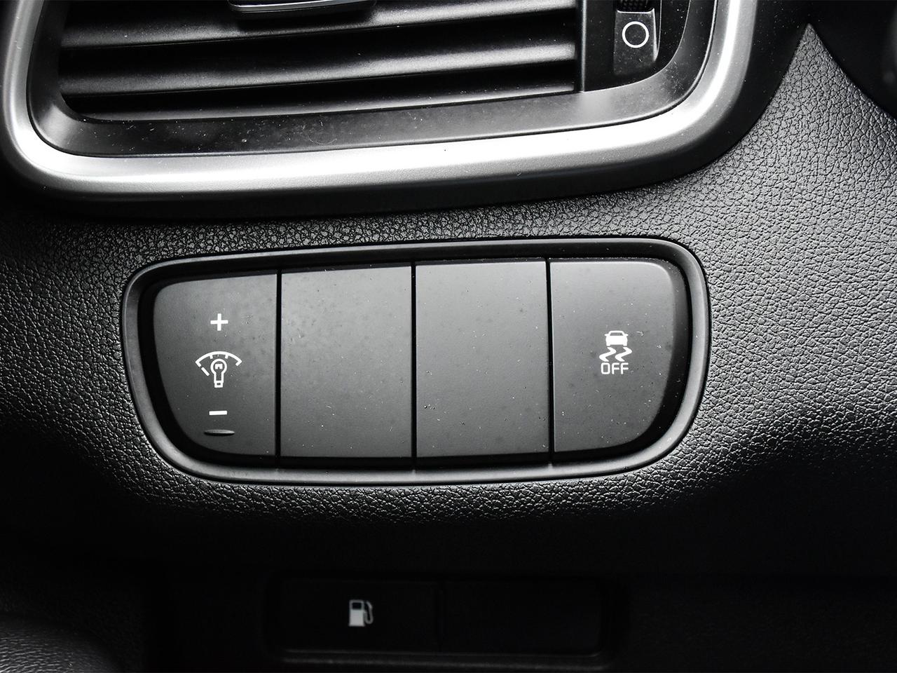 2019 Kia Sorento LX Photo