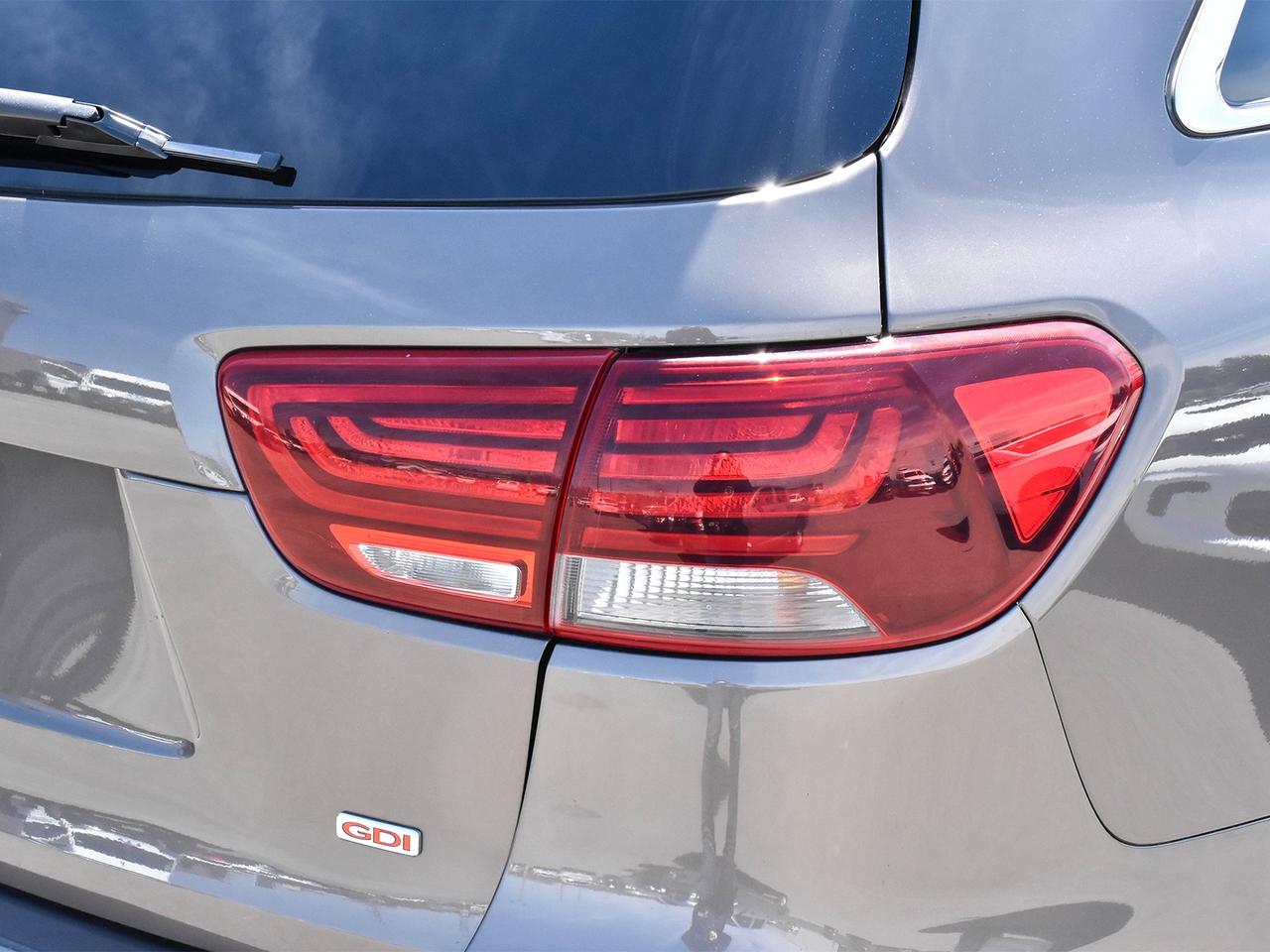2019 Kia Sorento LX Photo