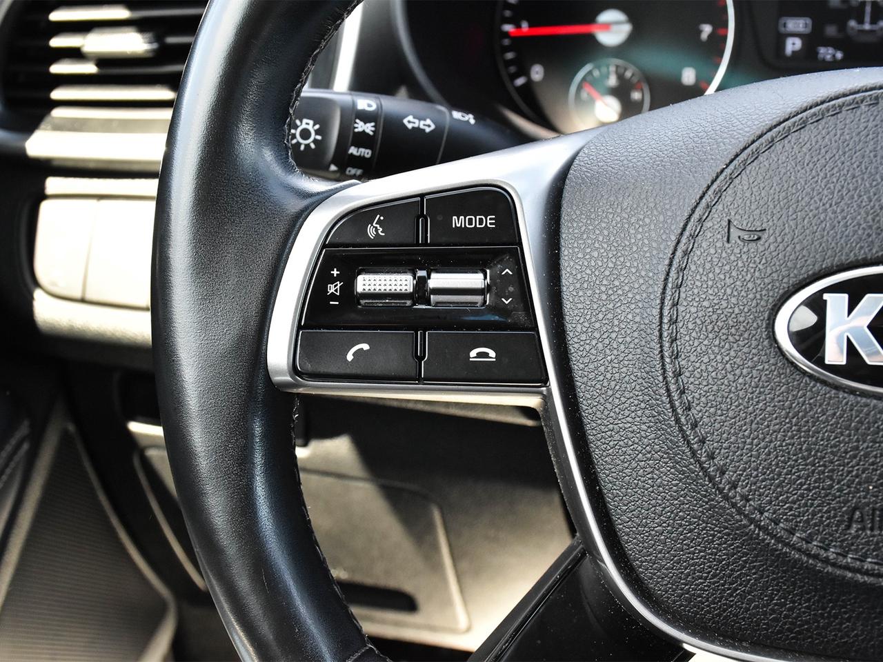 2019 Kia Sorento LX Photo