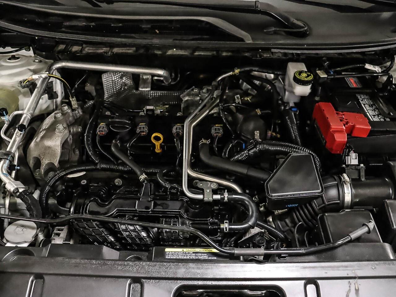 2021 Nissan Rogue SV Photo
