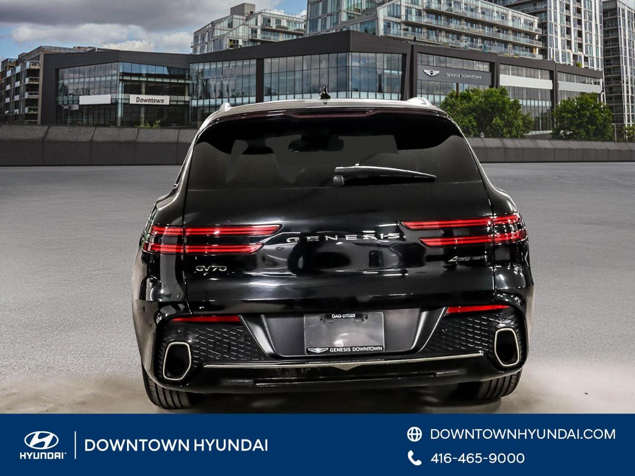2024 Genesis GV70 2.5T Advanced AWD Photo3