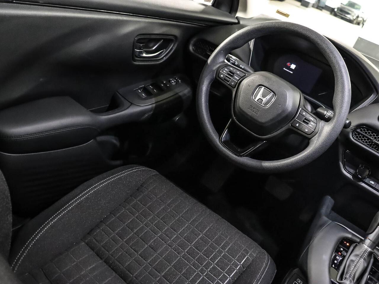 2023 Honda HR-V LX 2WD CVT Photo