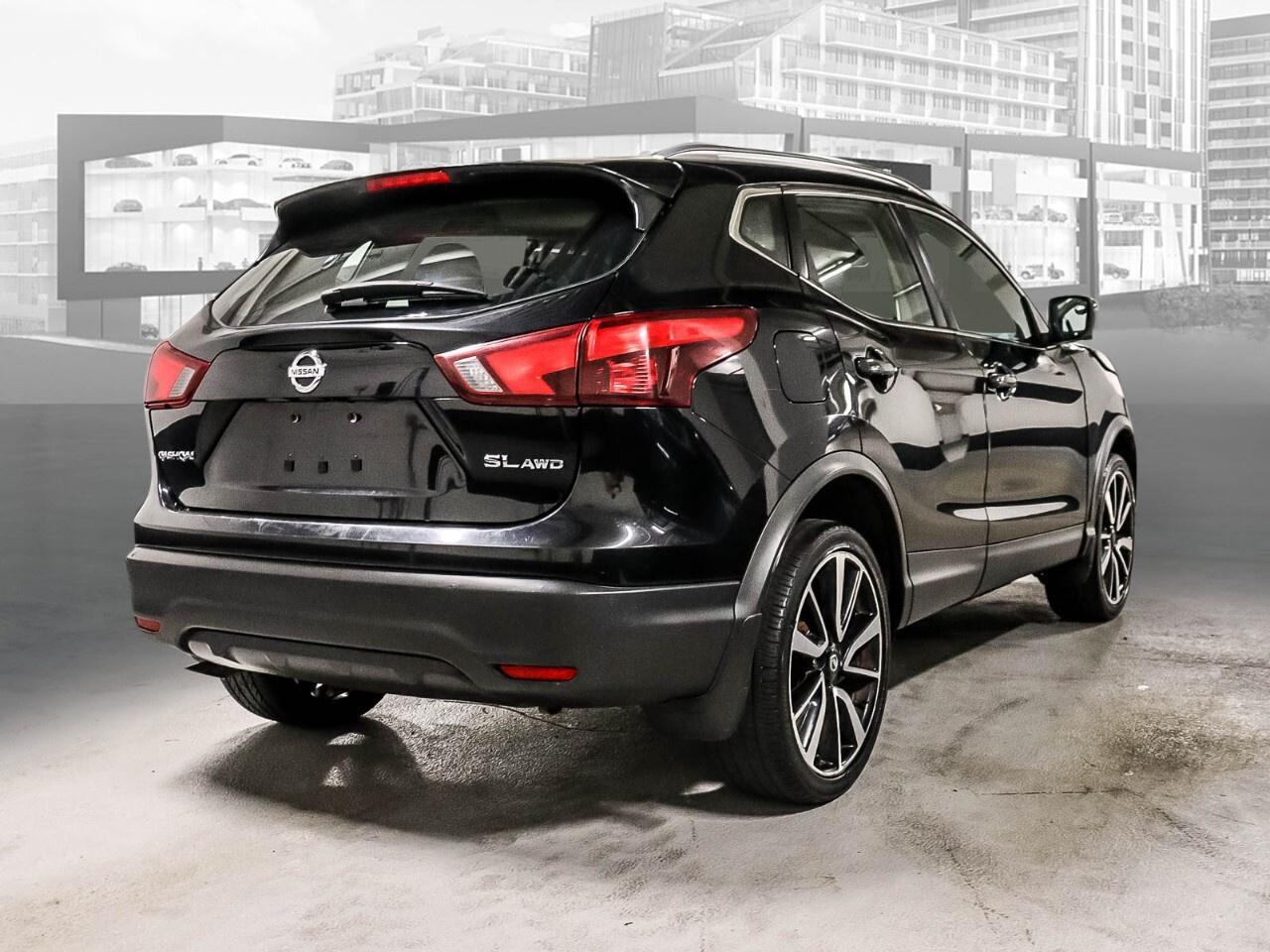 2017 Nissan Qashqai SL Photo