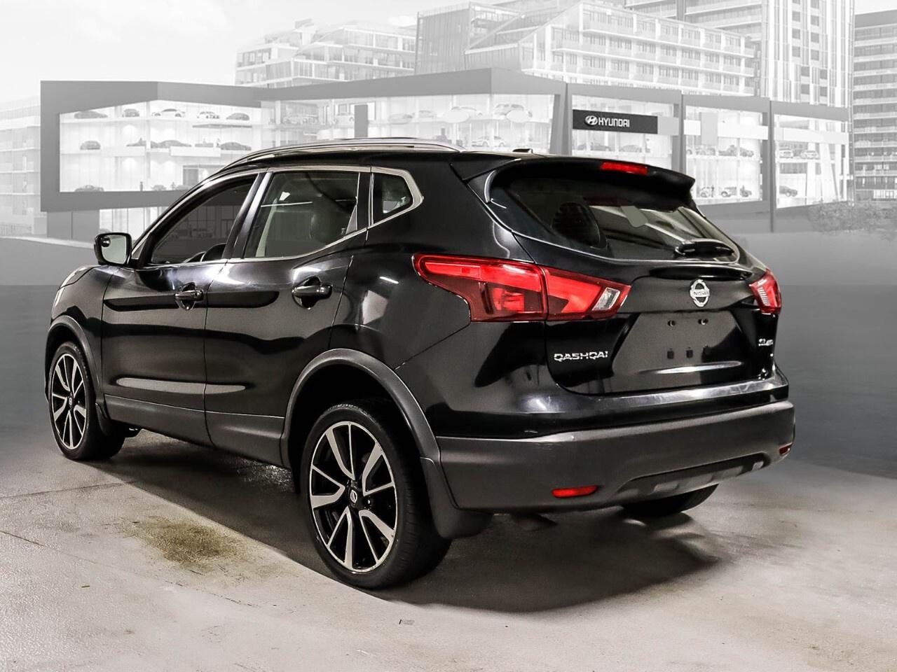 2017 Nissan Qashqai SL Photo