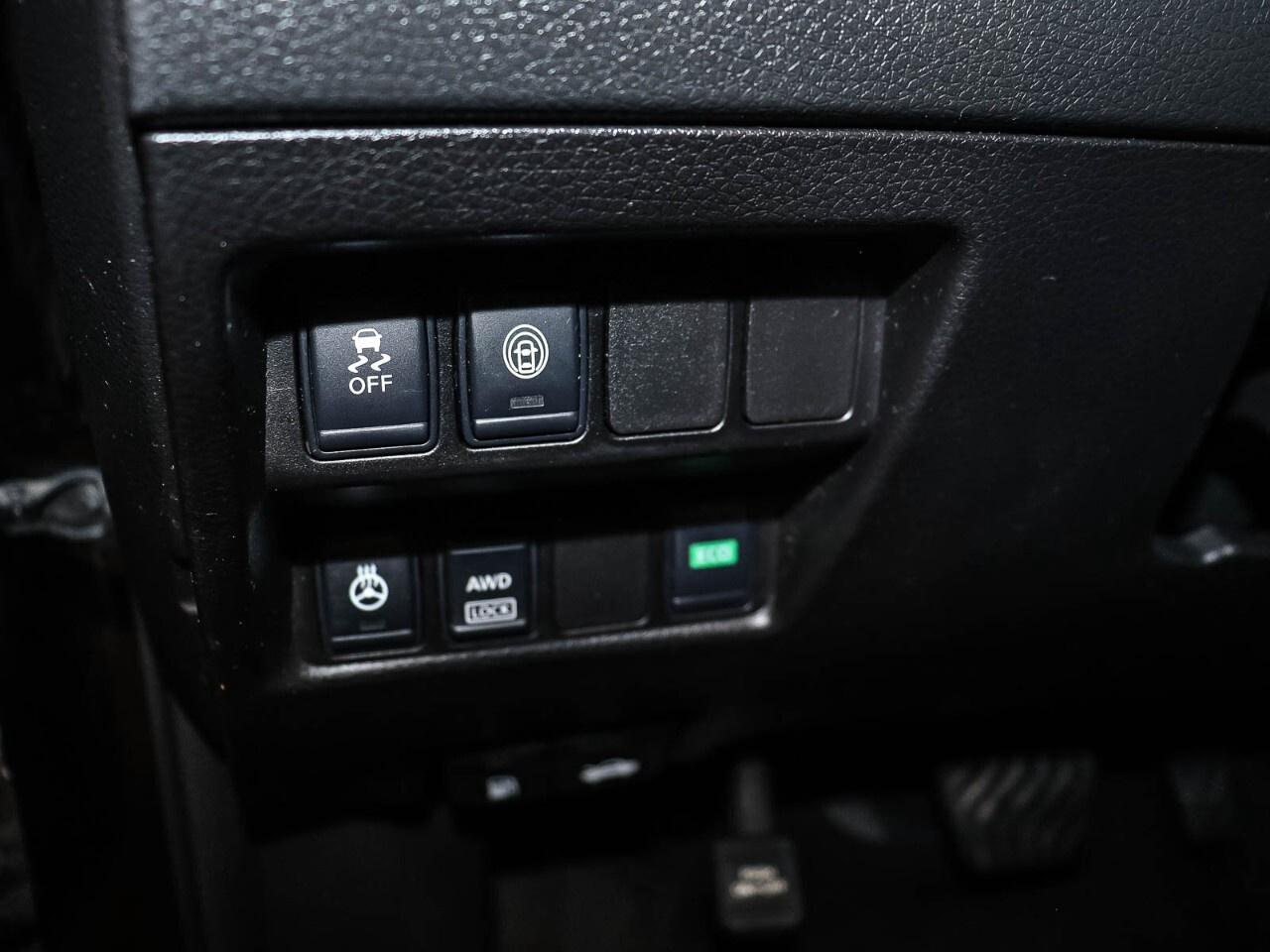 2017 Nissan Qashqai SL Photo