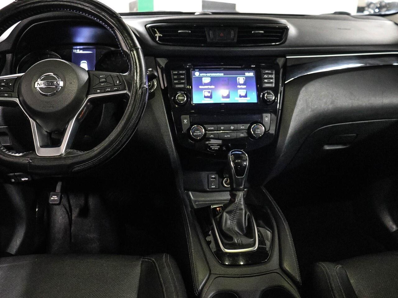 2017 Nissan Qashqai SL Photo