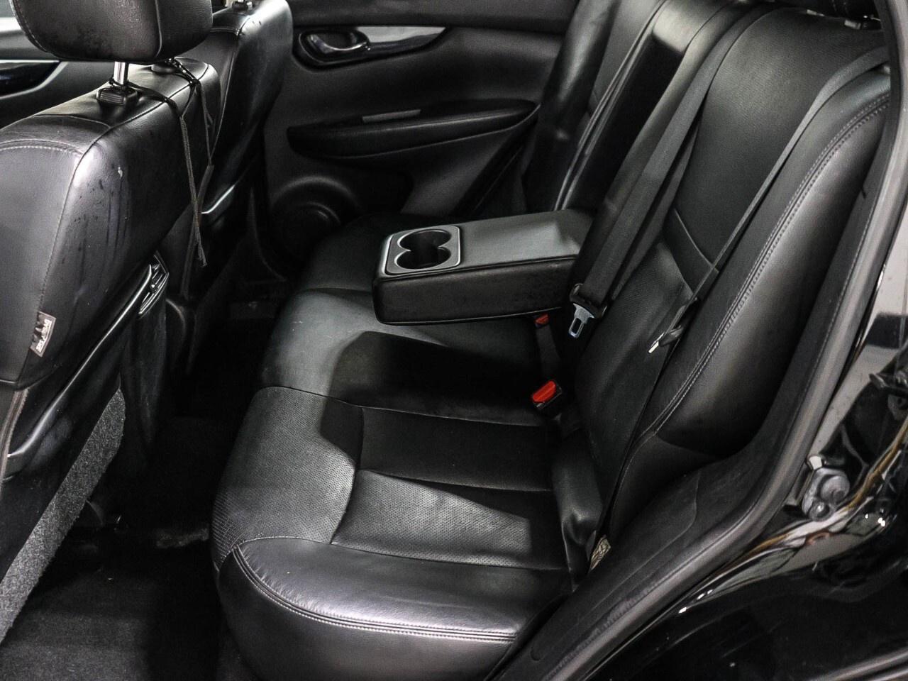 2017 Nissan Qashqai SL Photo