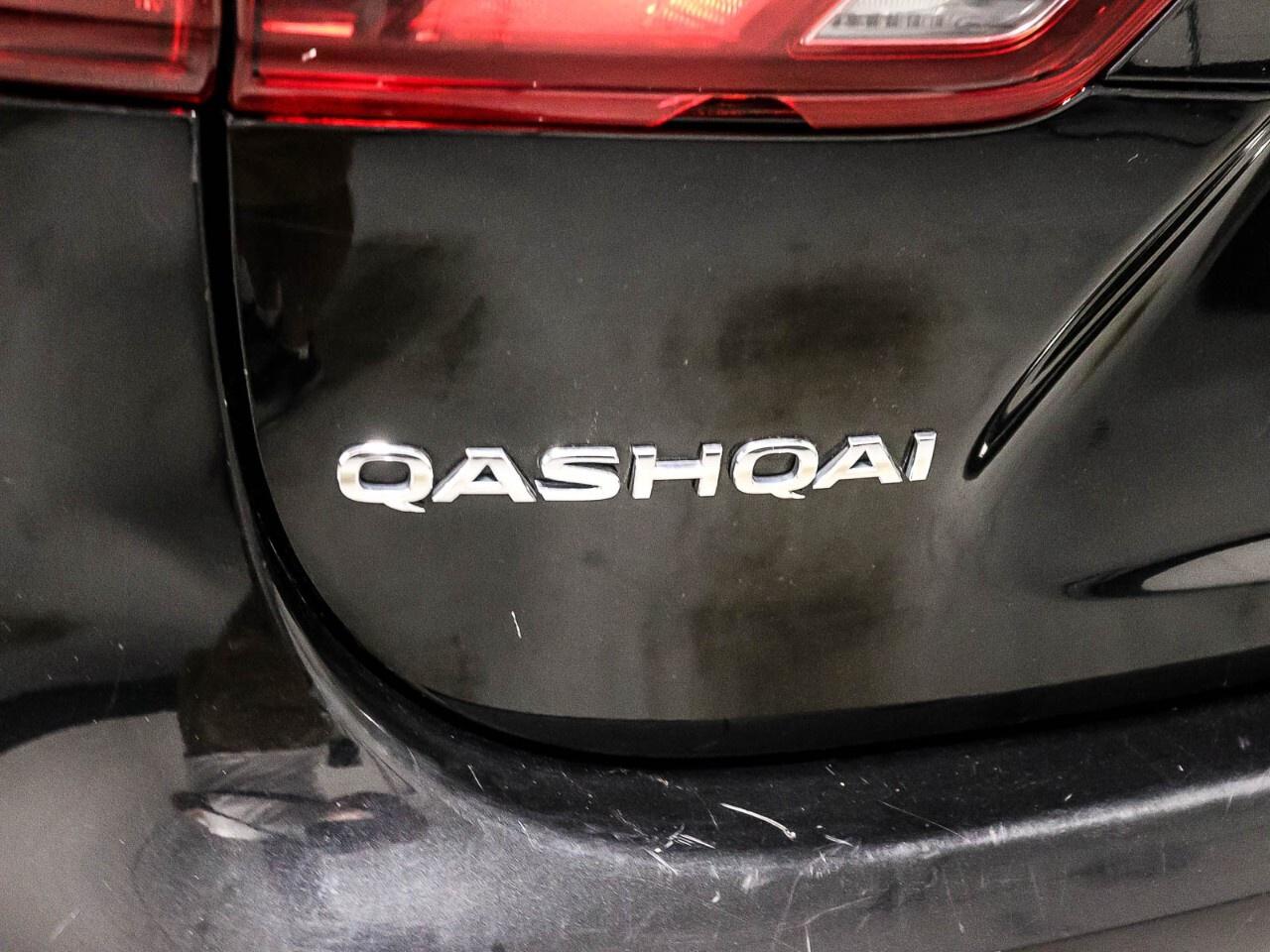 2017 Nissan Qashqai SL Photo