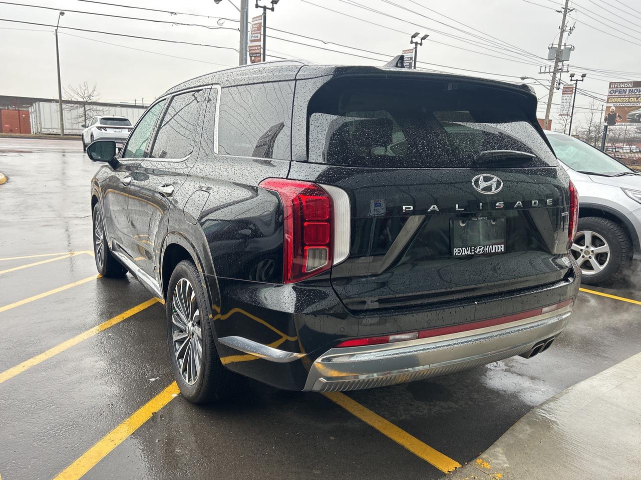 2025 Hyundai PALISADE Ultimate w-Beige Int   Starting from 5.29% OAC Photo2