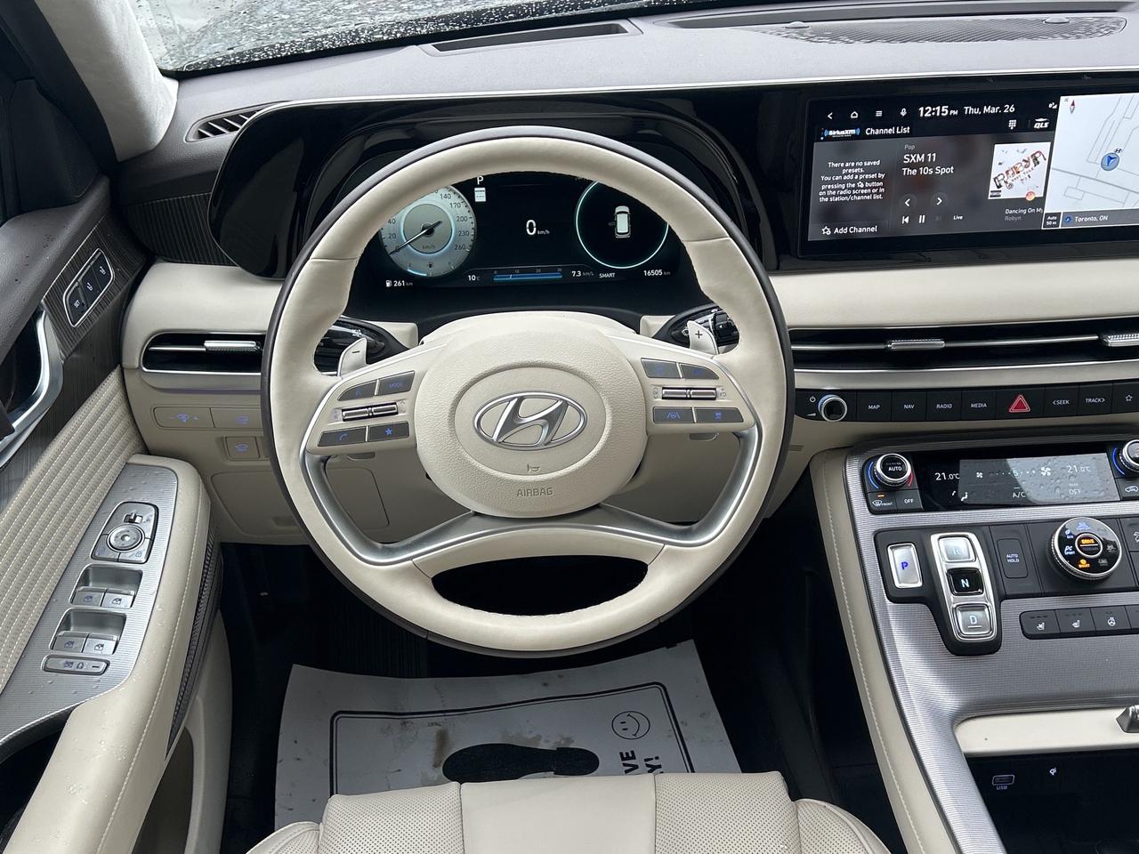 2025 Hyundai PALISADE Ultimate w-Beige Int   Starting from 5.29% OAC Photo
