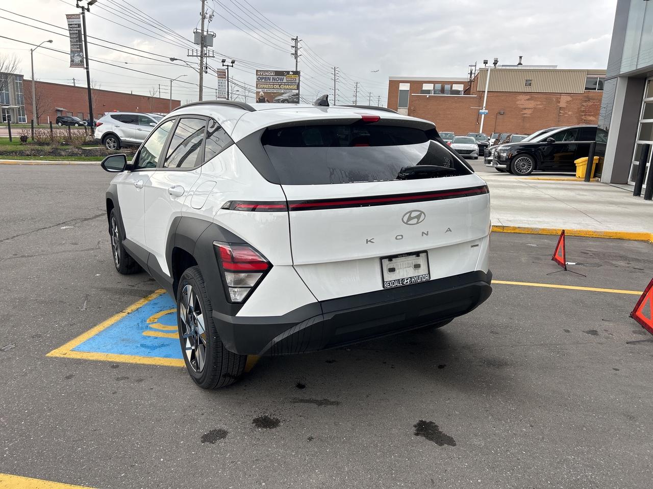 2025 Hyundai KONA 2.0L Preferred AWD   Starting from 4.69% OAC Photo2