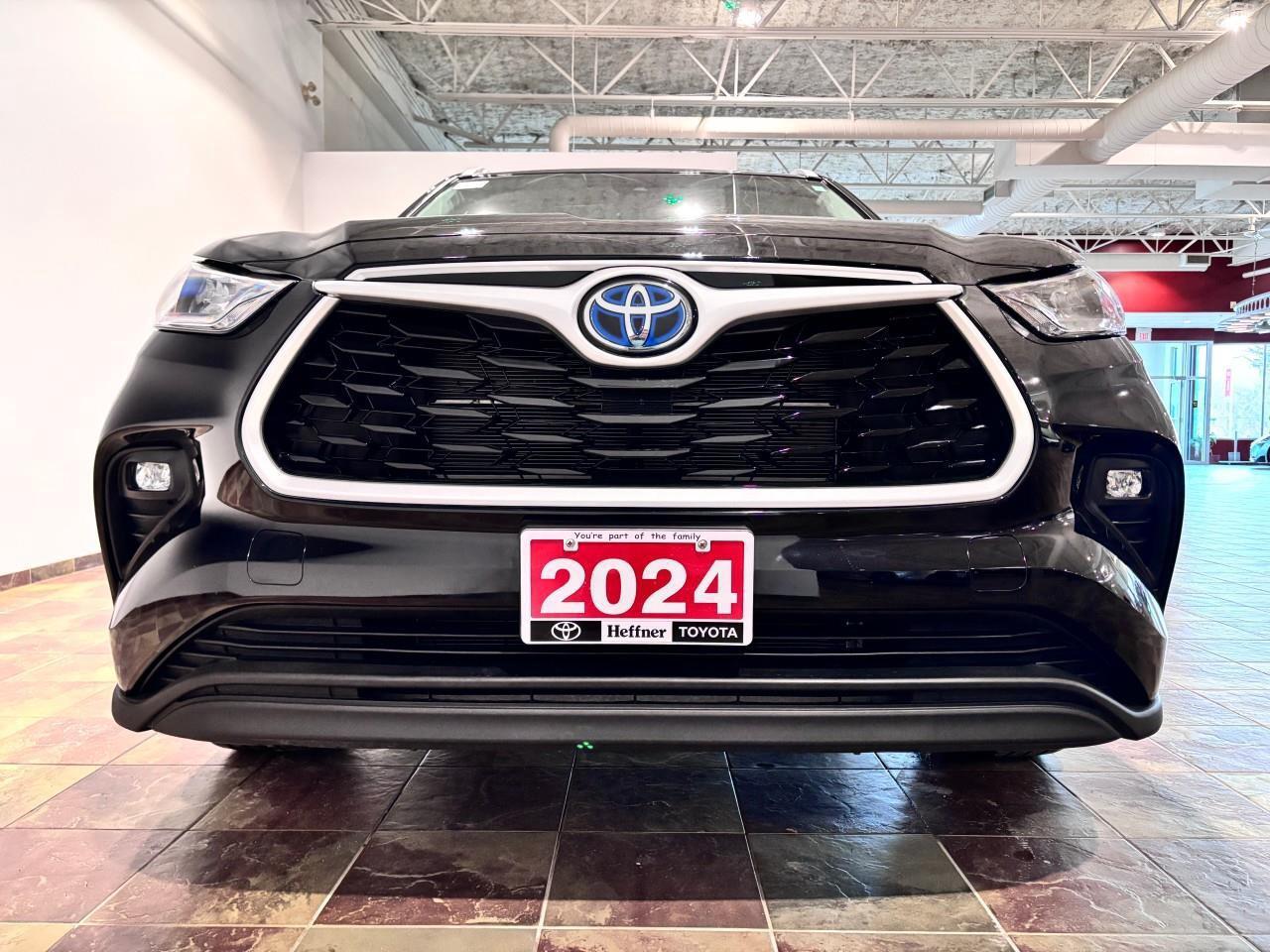 2024 Toyota Highlander Hybrid XLE Photo