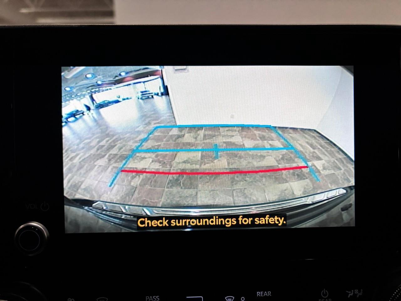 2024 Toyota Highlander Hybrid XLE Photo