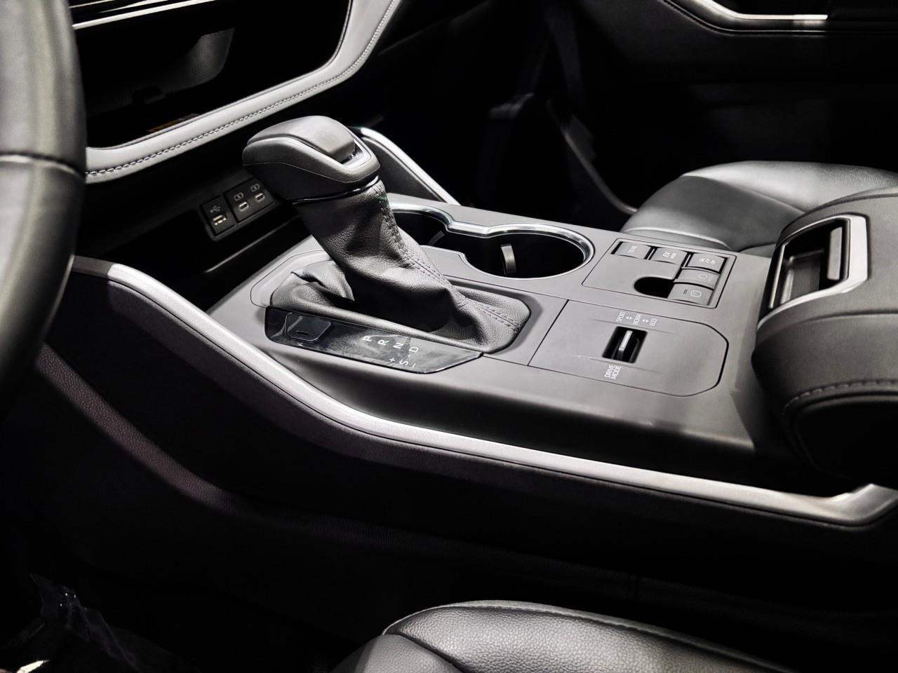 2024 Toyota Highlander Hybrid XLE Photo