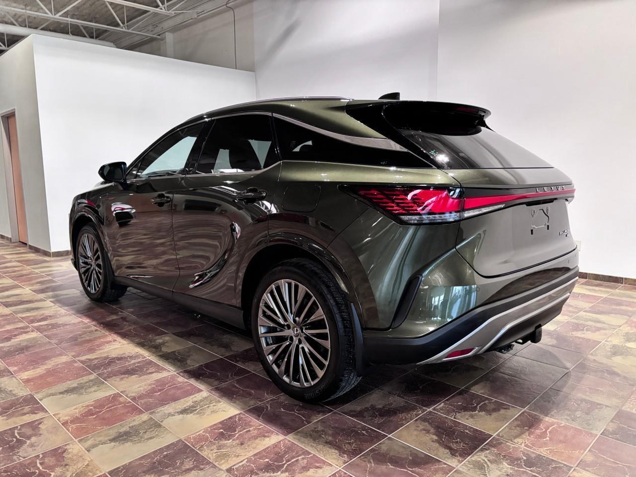 2024 Lexus RX 450h+ Carfax Clean   One Owner Photo2