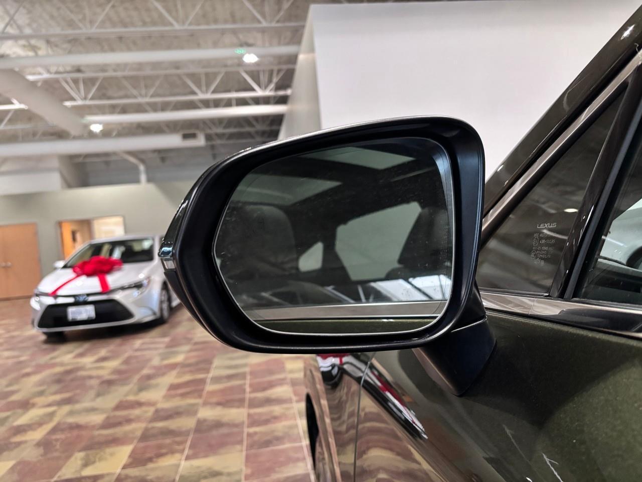 2024 Lexus RX 450h+ Carfax Clean   One Owner Photo