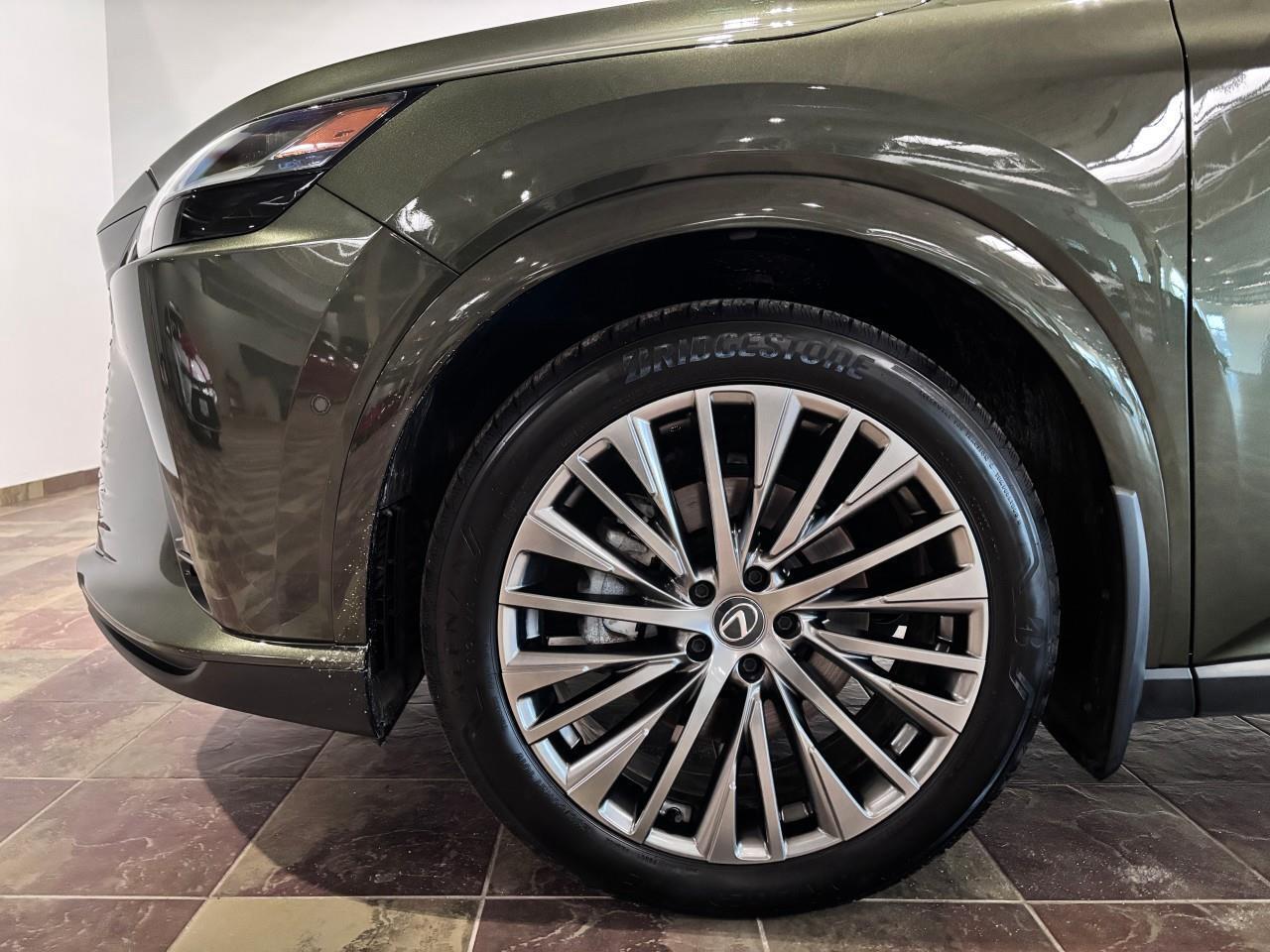 2024 Lexus RX 450h+ Carfax Clean   One Owner Photo