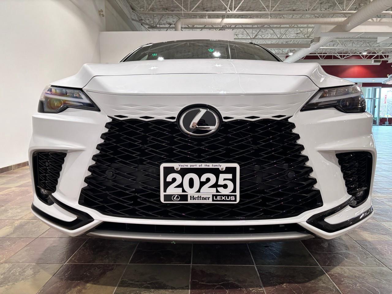 2025 Lexus RX 500H Carfax Clean   One Owner Photo3