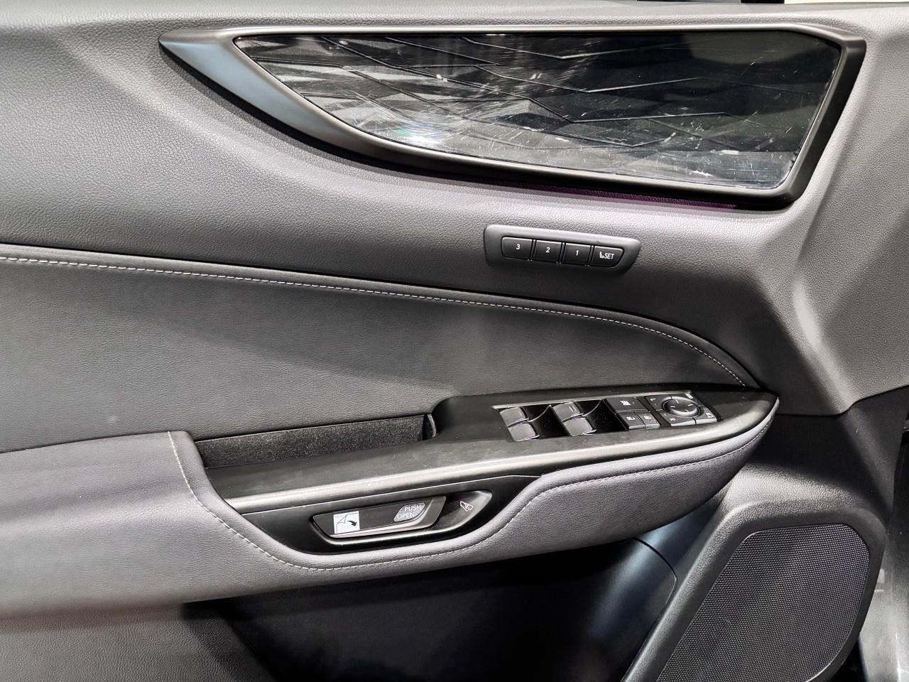 2022 Lexus NX 350 Carfax Clean   One Owner Photo