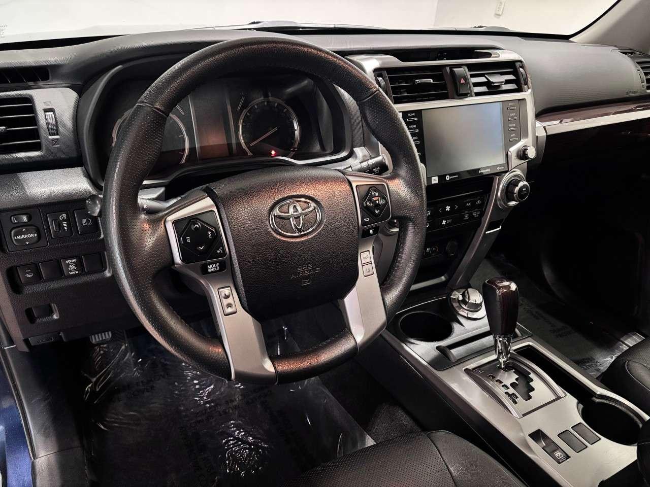 2021 Toyota 4Runner 4WD Photo