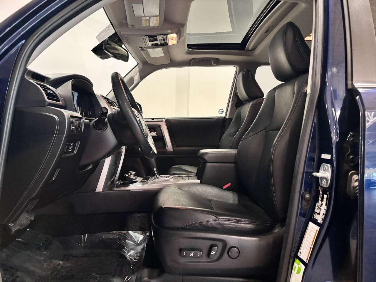 2021 Toyota 4Runner 4WD Photo