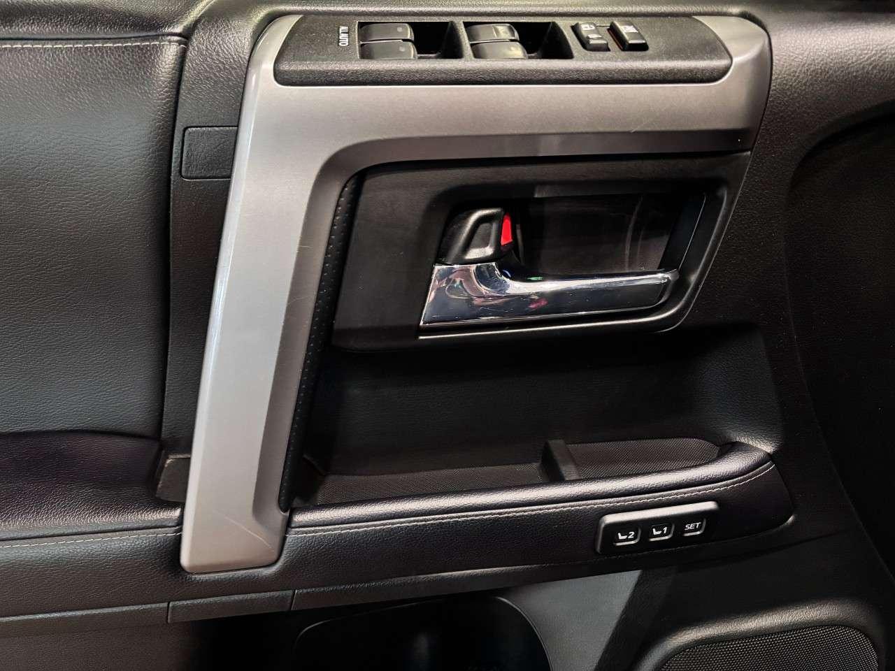 2021 Toyota 4Runner 4WD Photo