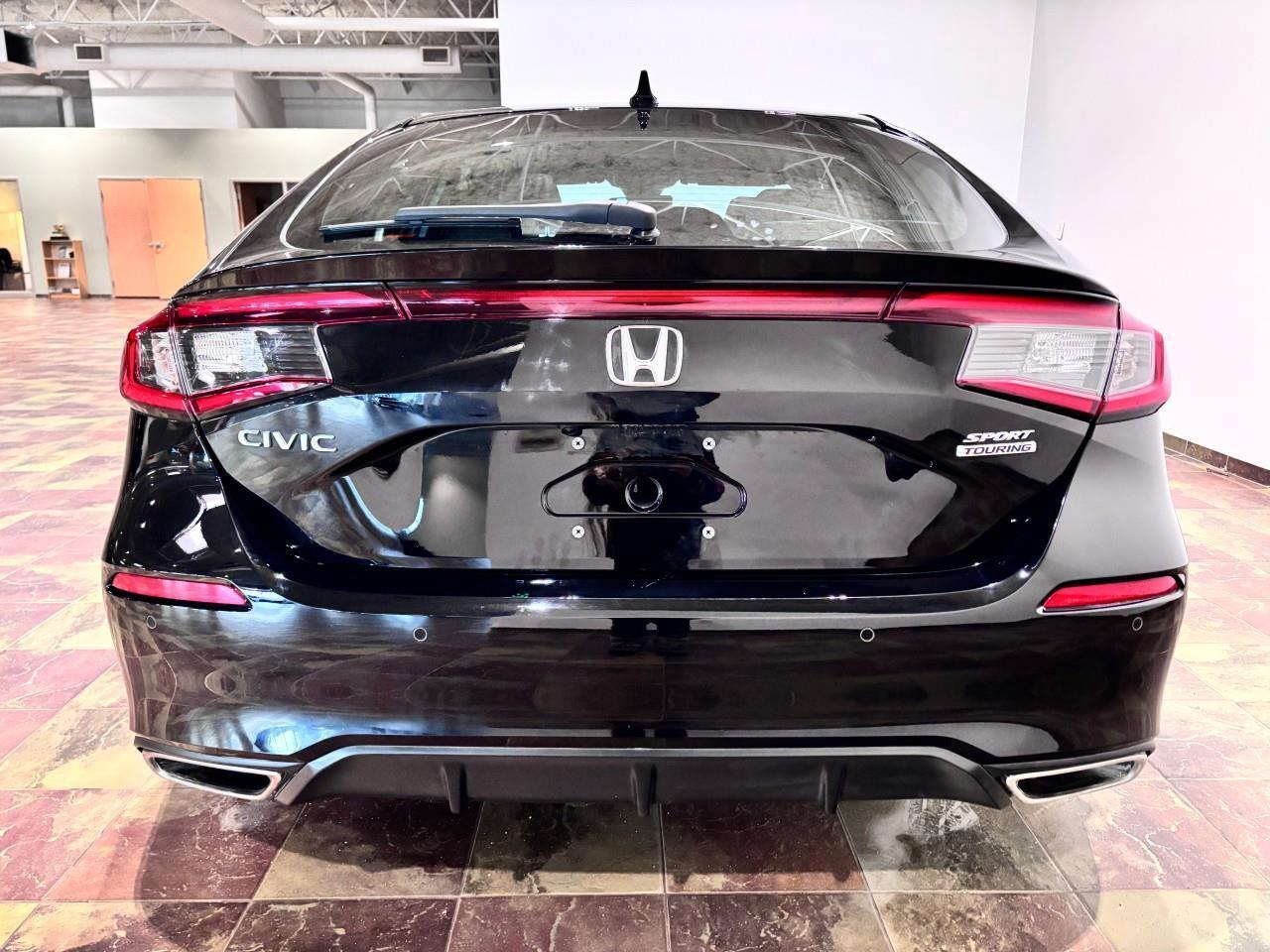 2023 Honda Civic Sport Touring Photo