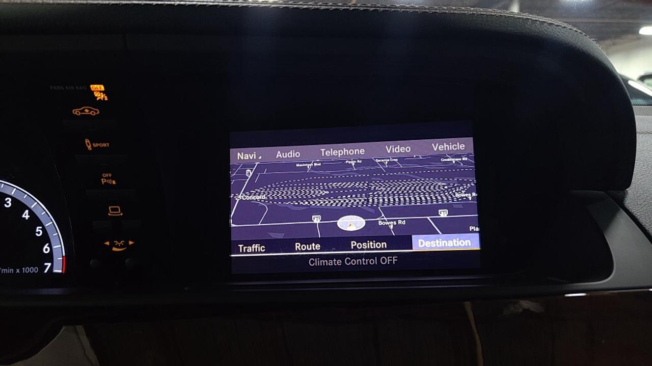 2013 Mercedes-Benz S-Class S 550 4MATIC LWB / NAV / Leather / Sunroof / Very Photo