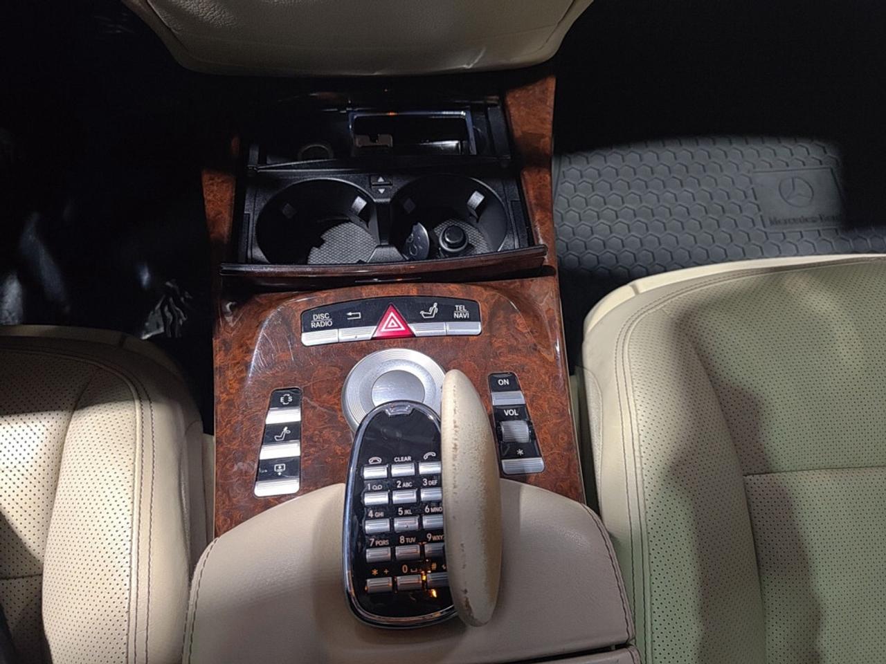 2013 Mercedes-Benz S-Class S 550 4MATIC LWB / NAV / Leather / Sunroof / Very Photo