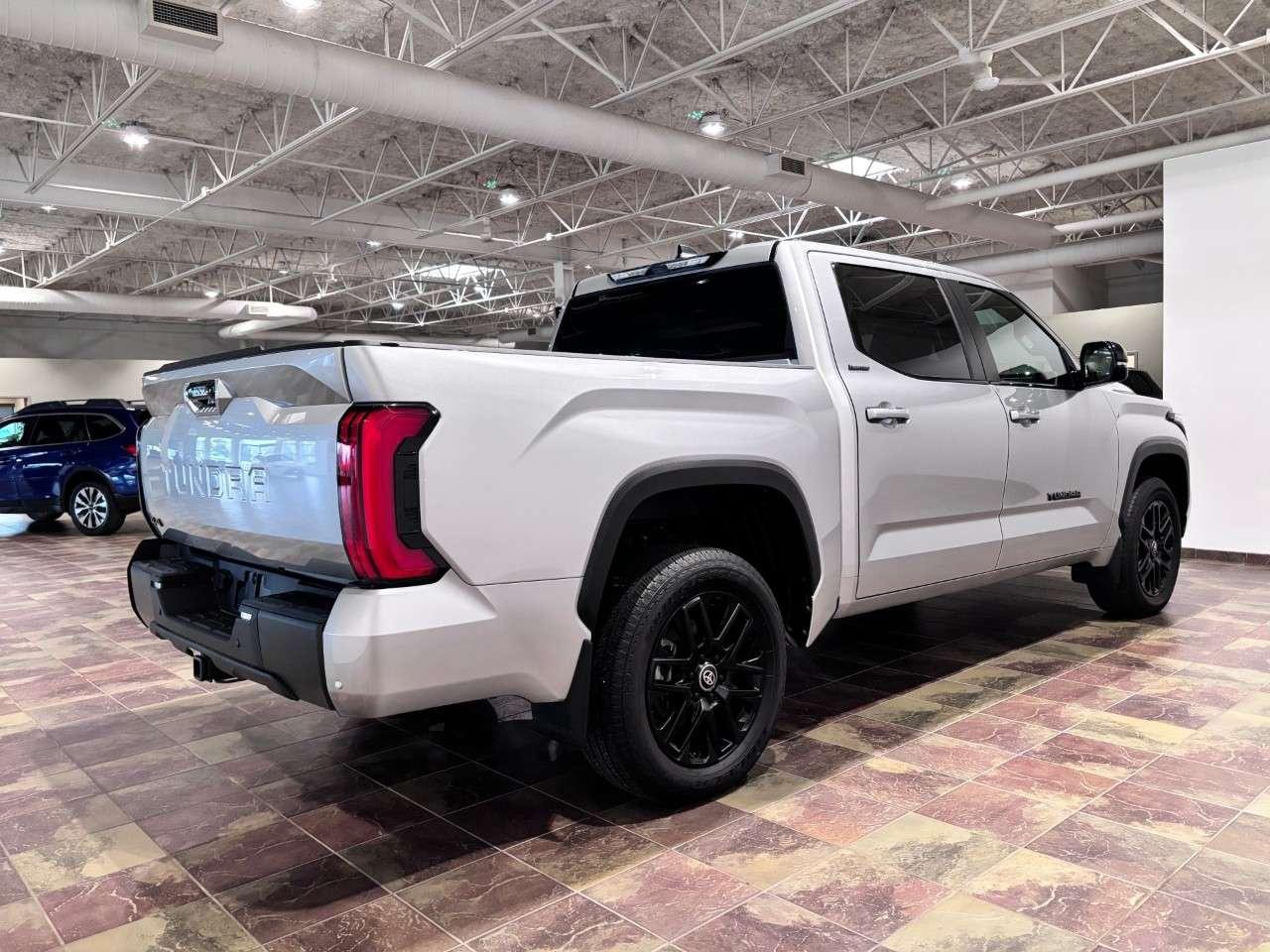 2026 Toyota Tundra 4X4 CrewMax Limited Photo