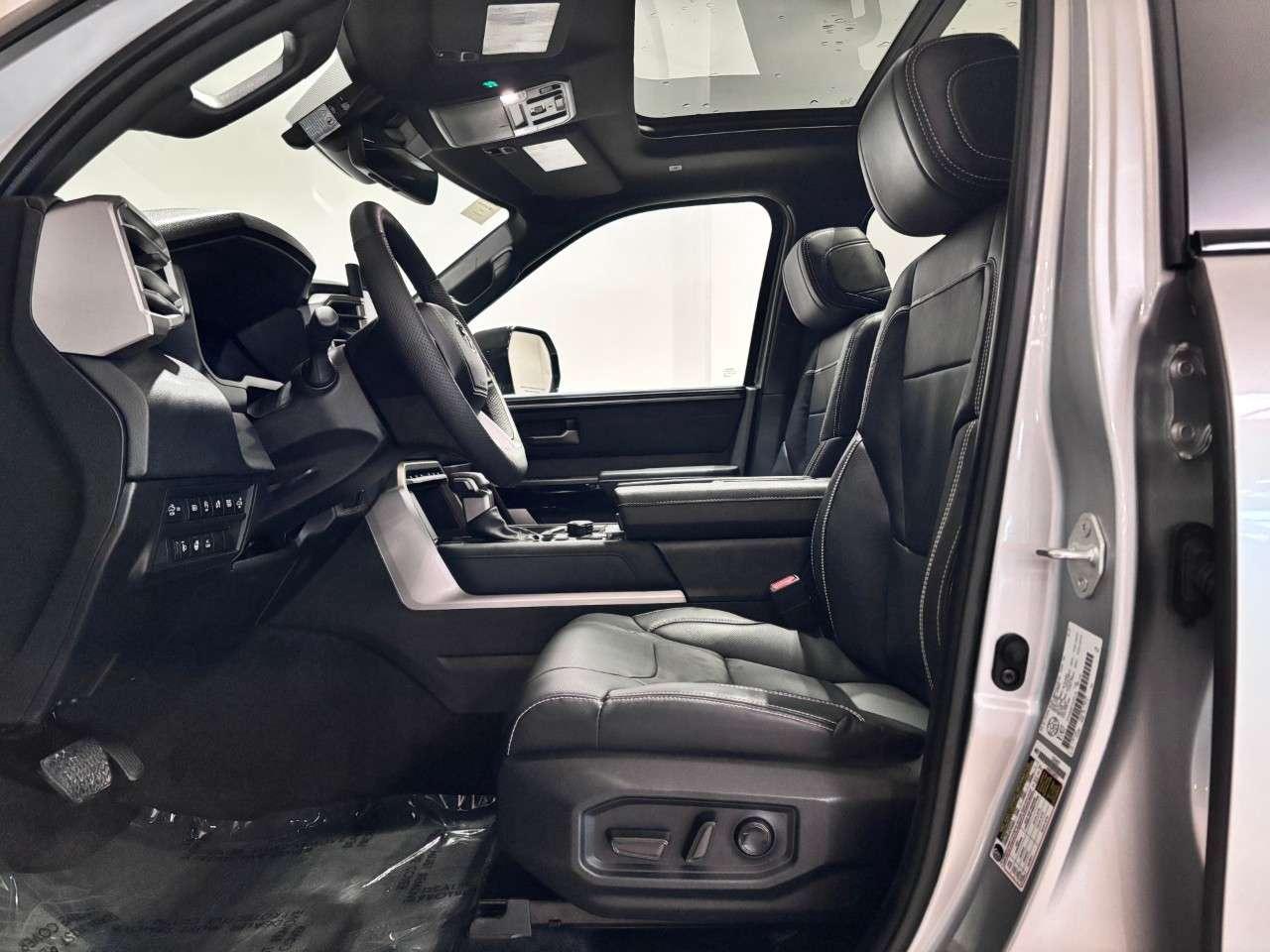 2026 Toyota Tundra 4X4 CrewMax Limited Photo