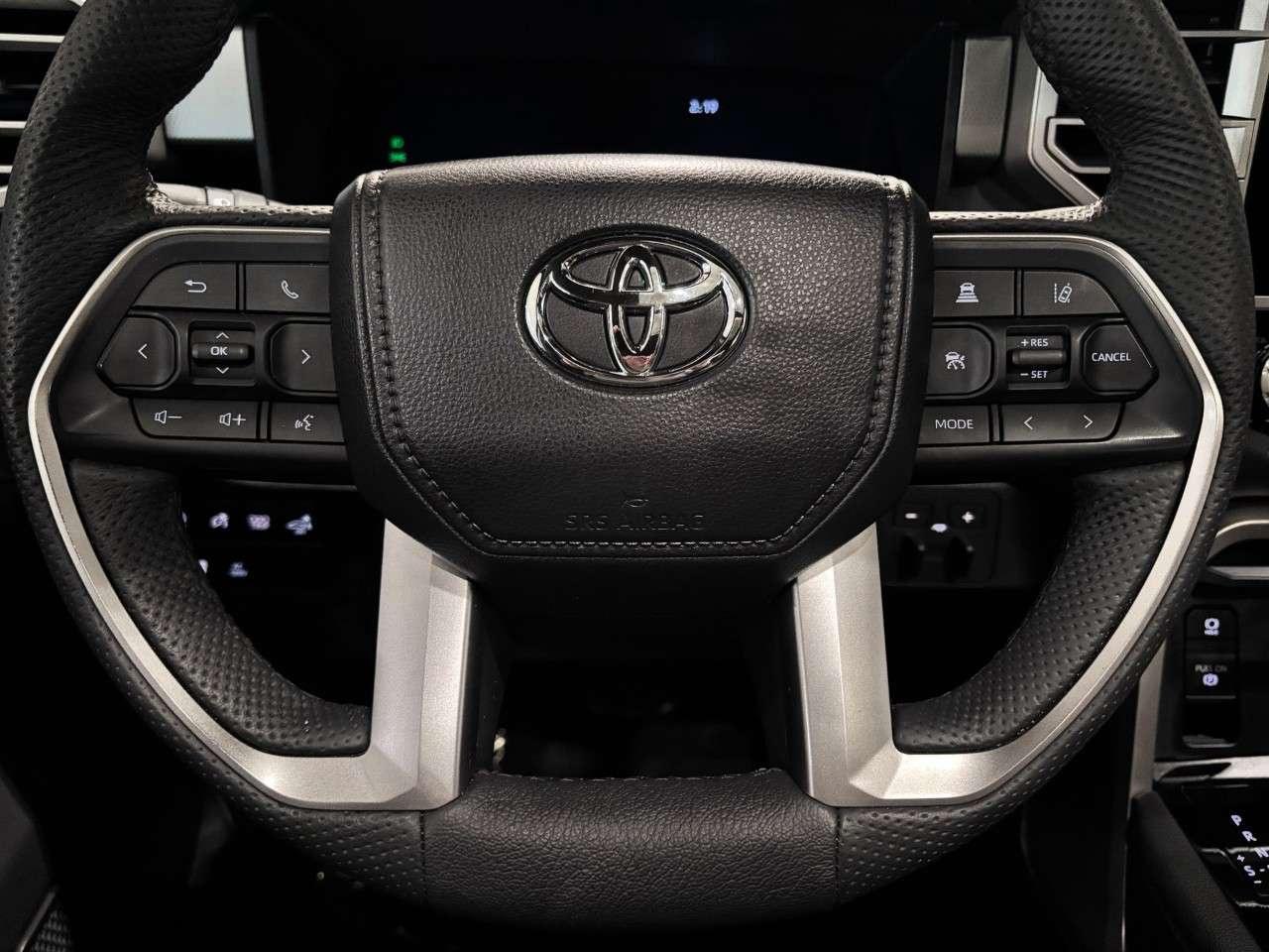 2026 Toyota Tundra 4X4 CrewMax Limited Photo