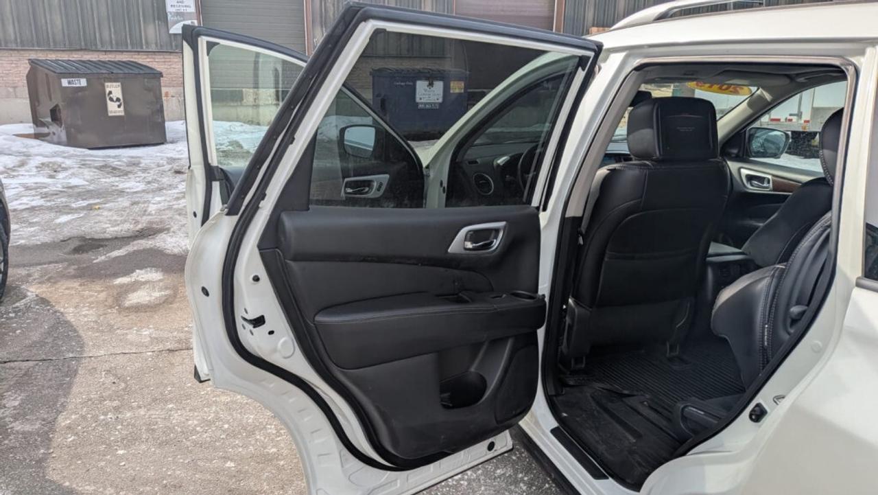 2019 Nissan Pathfinder Platinum / 7 Seater / NAV / Sunroof / Leather / Dr Photo