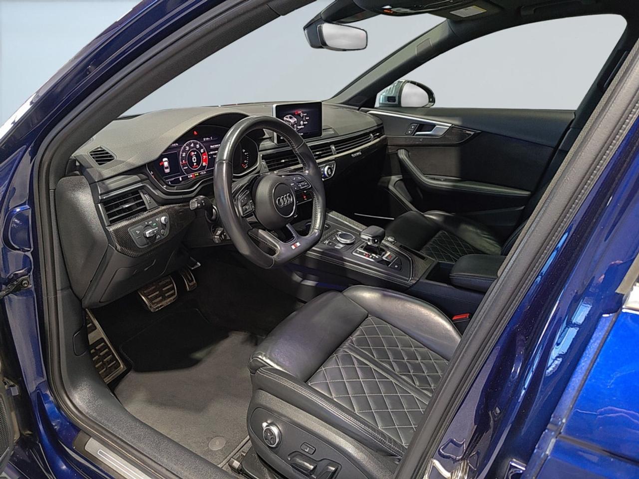 2018 Audi S4 Technik Quattro S-Line / NAV / Sunroof / Drive Ass Photo