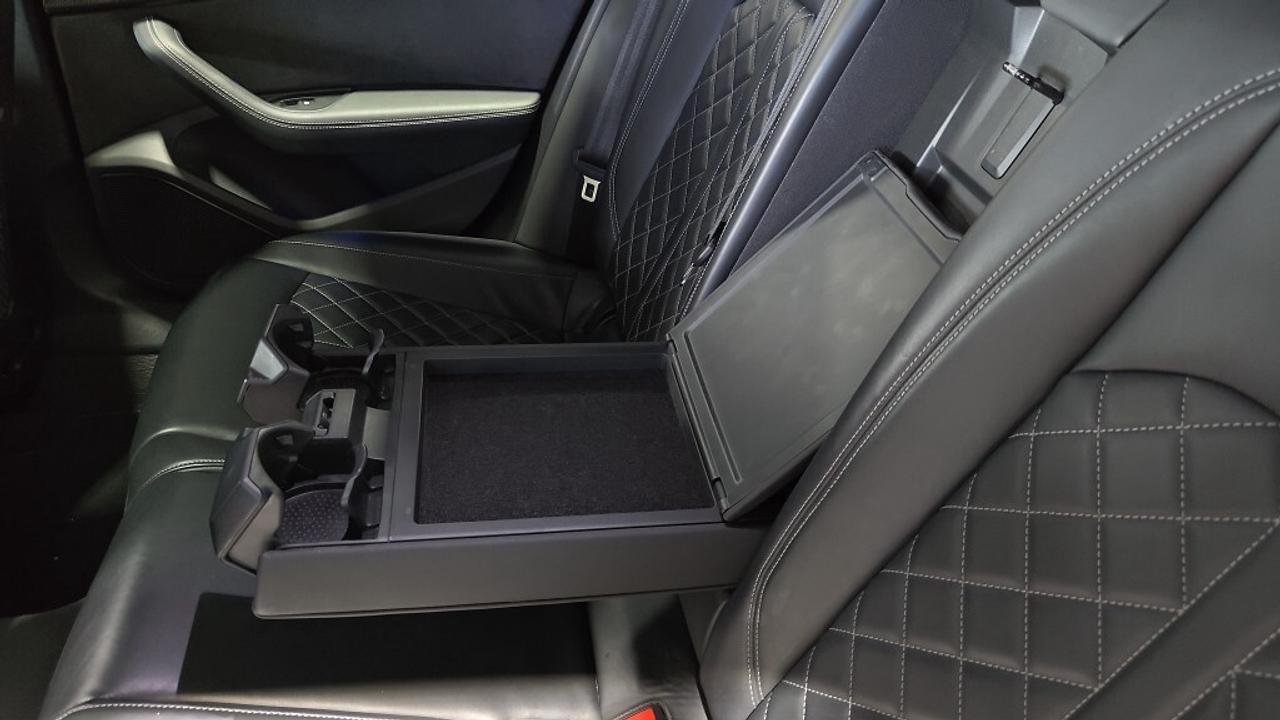 2018 Audi S4 Technik Quattro S-Line / NAV / Sunroof / Drive Ass Photo