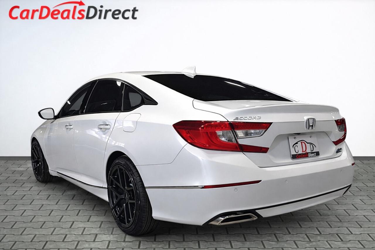 2022 Honda Accord Sedan Touring / NAV / Leather / Sunroof / Blind Spot Ass Photo3