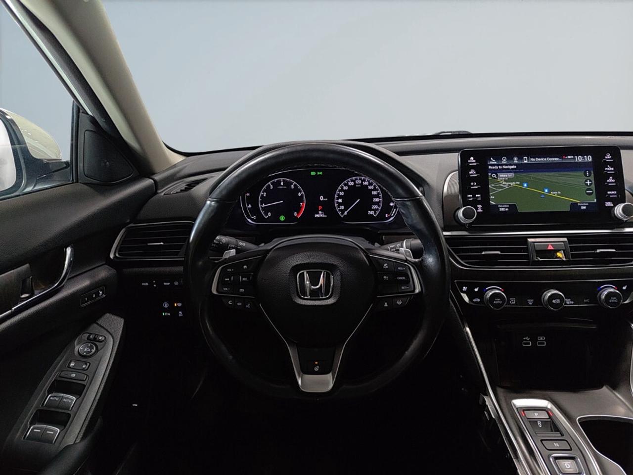 2022 Honda Accord Sedan Touring / NAV / Leather / Sunroof / Blind Spot Ass Photo