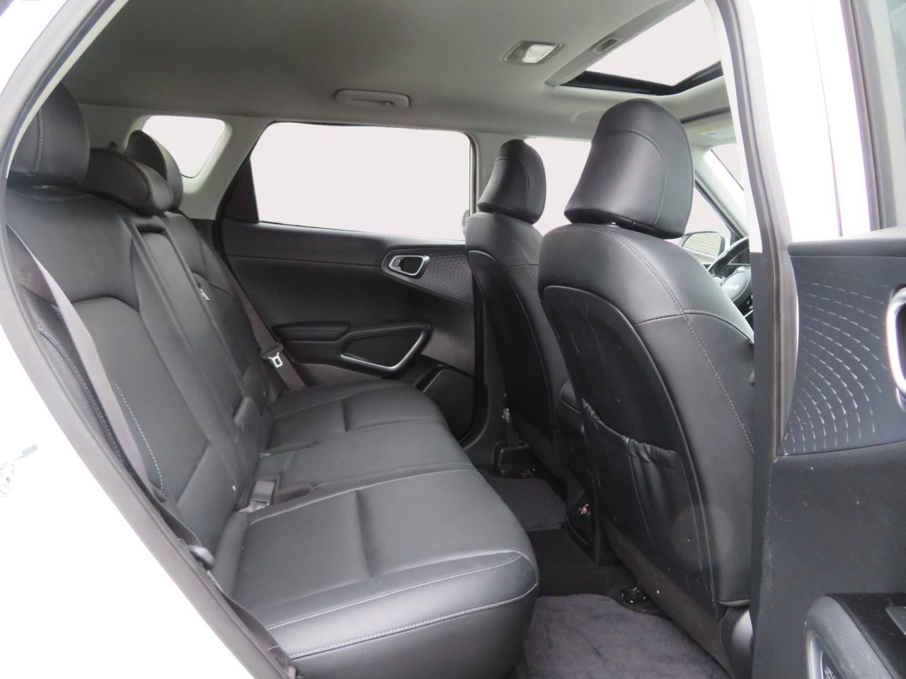 2022 Kia Soul EV EV Limited Auto Photo