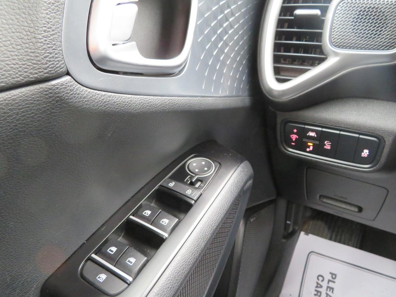 2022 Kia Soul EV EV Limited Auto Photo