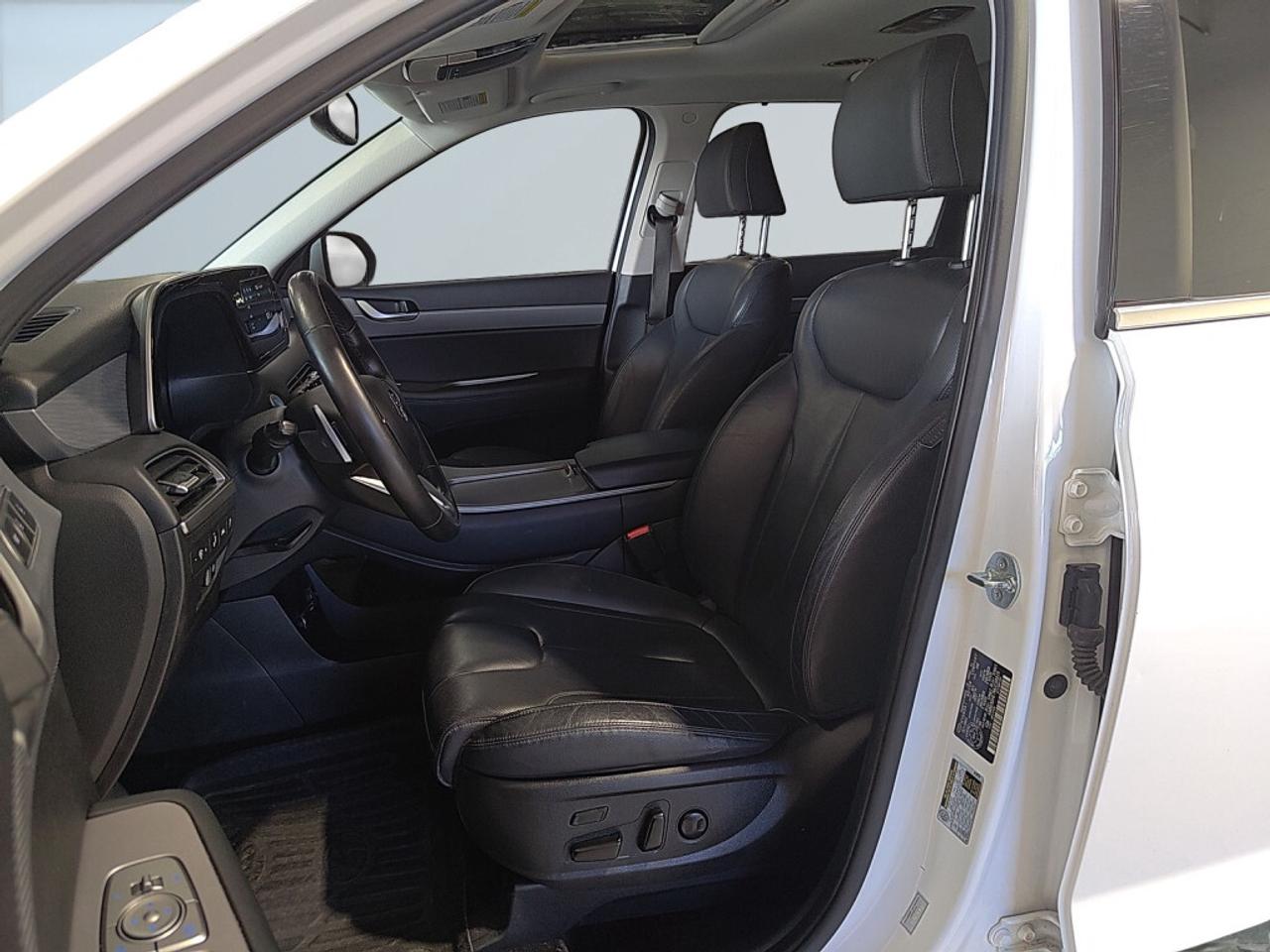 2021 Hyundai PALISADE Luxury / 7 Seater / Drive Assist / NAV / Leather / Photo