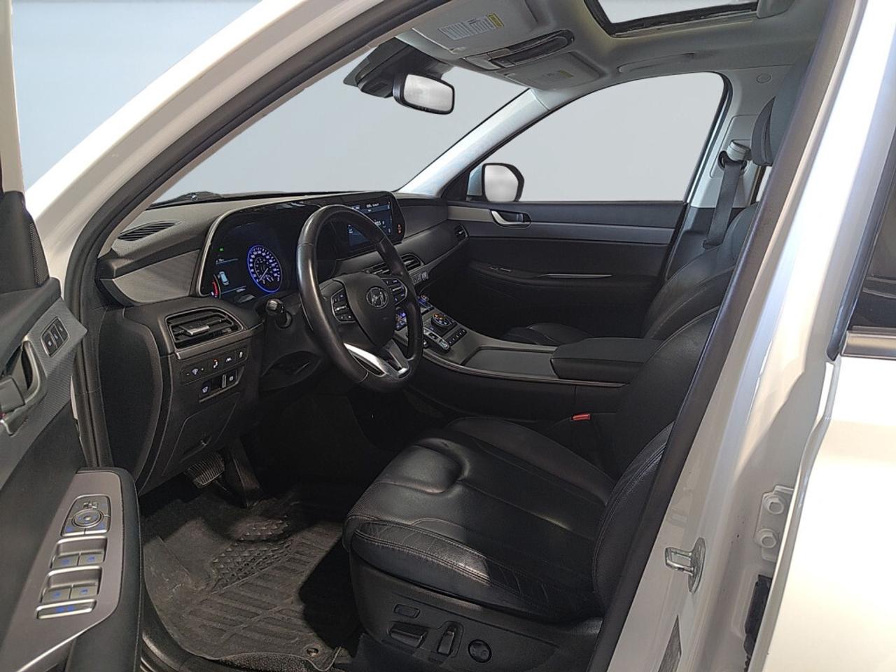 2021 Hyundai PALISADE Luxury / 7 Seater / Drive Assist / NAV / Leather / Photo