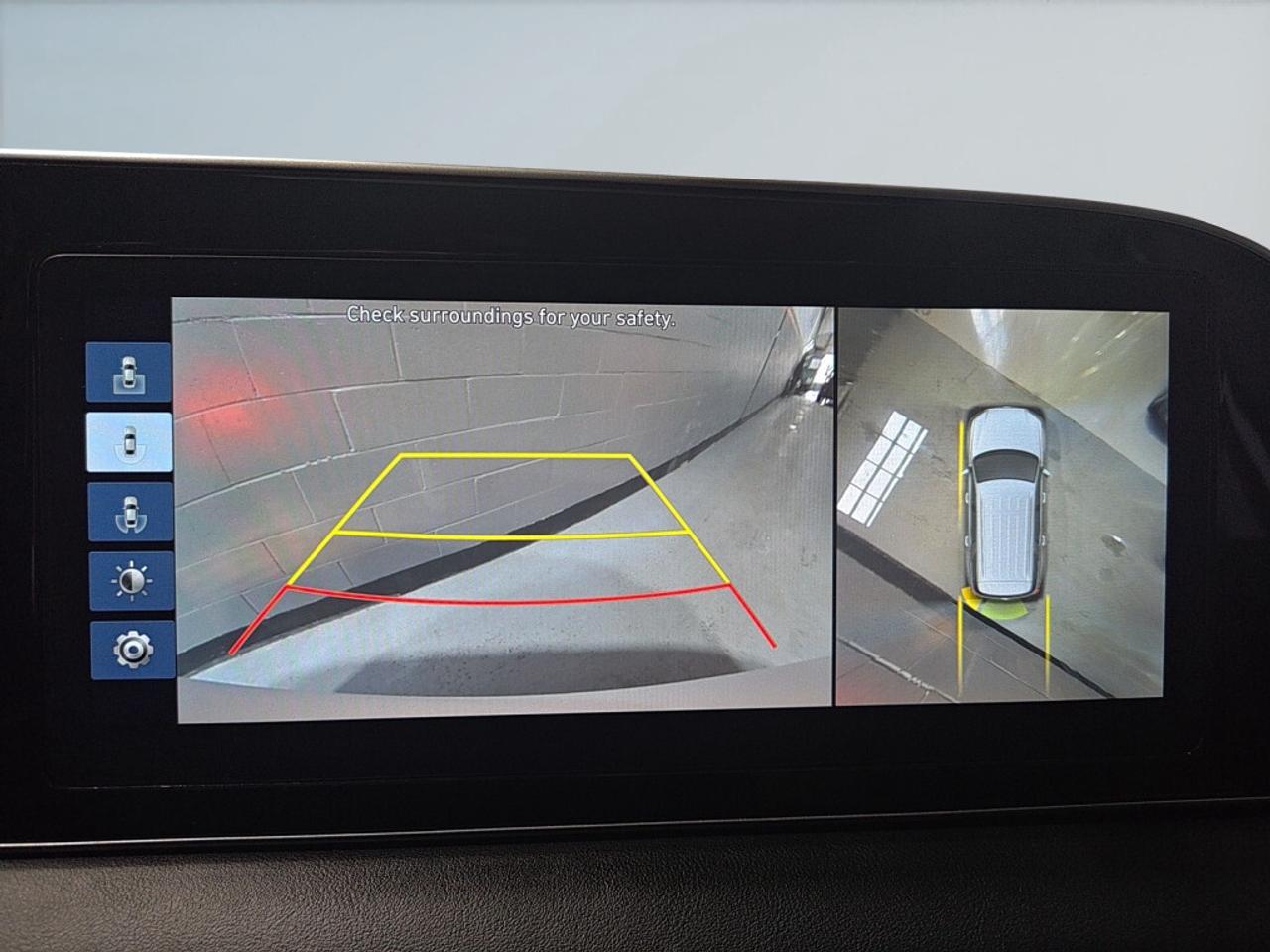 2021 Hyundai PALISADE Luxury / 7 Seater / Drive Assist / NAV / Leather / Photo