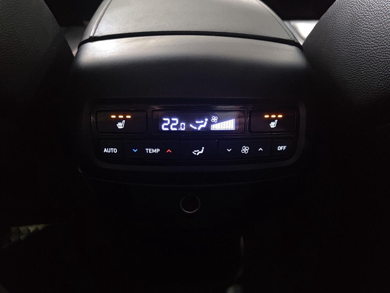 2021 Hyundai PALISADE Luxury / 7 Seater / Drive Assist / NAV / Leather / Photo