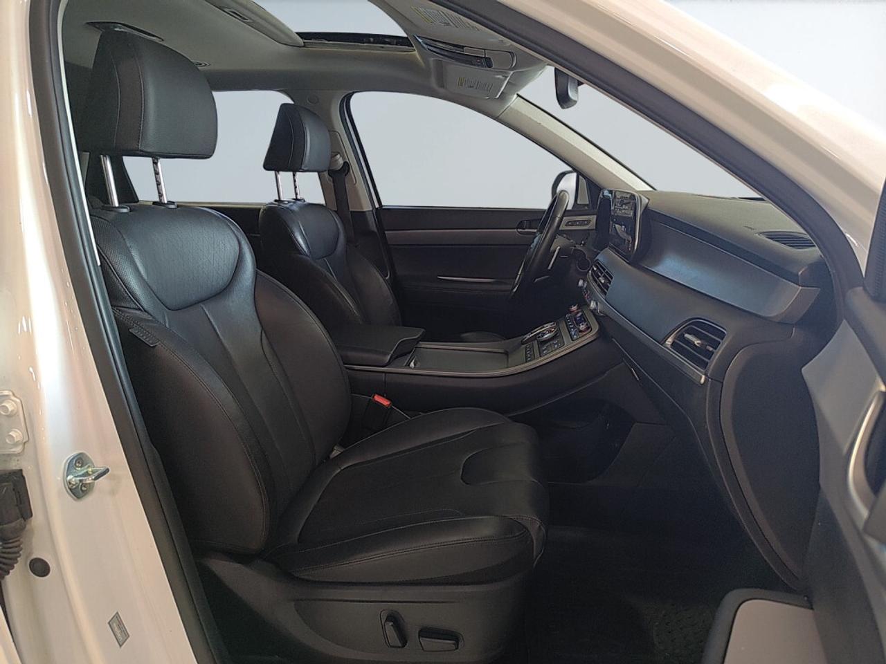 2021 Hyundai PALISADE Luxury / 7 Seater / Drive Assist / NAV / Leather / Photo