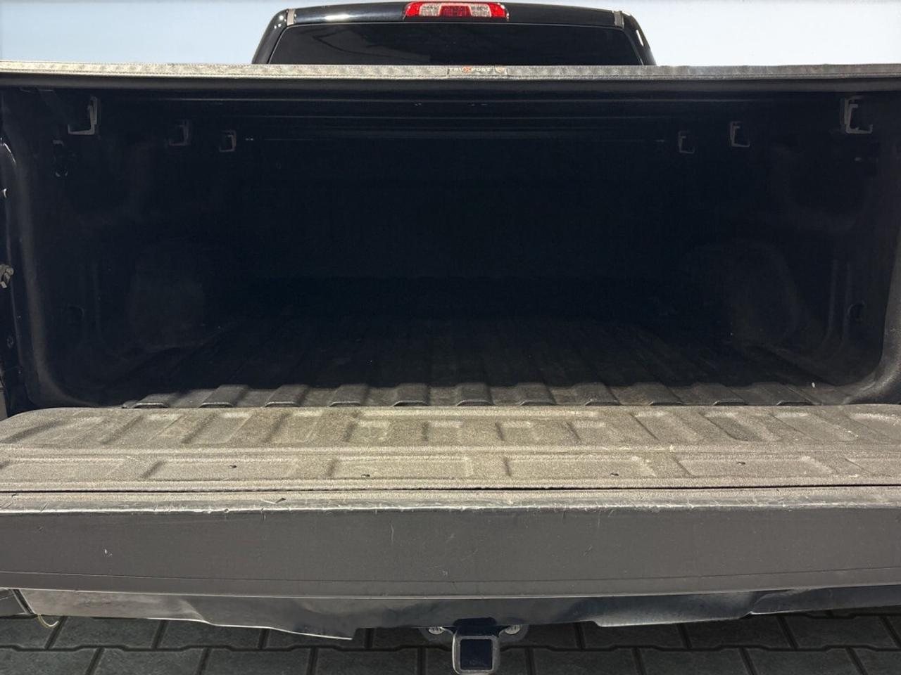 2014 GMC Sierra 1500 SLE 4X4 Elevation Crew Cab 5.75 ft. box 143.5 in. Photo